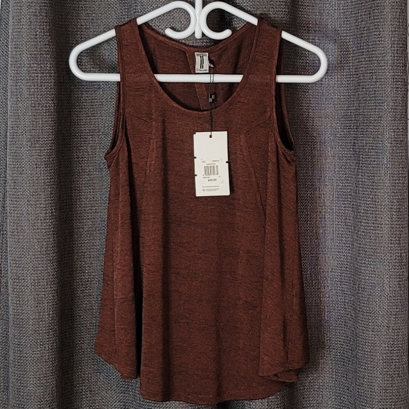 T by Bettina Liano sleeveless top - Picture 9 of 14